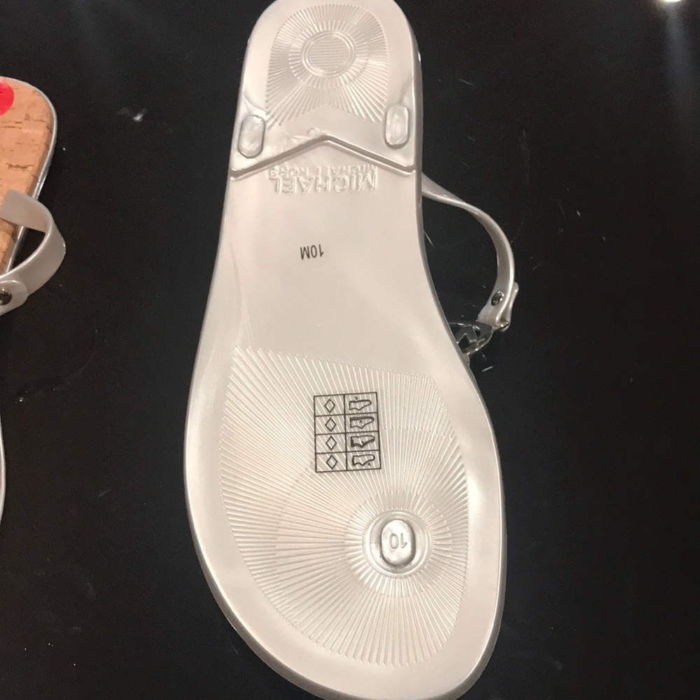 Michale KORS silver jelly sandals - Picture 2 of 2